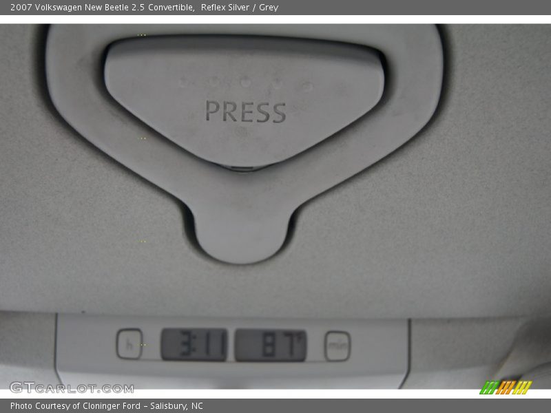 Reflex Silver / Grey 2007 Volkswagen New Beetle 2.5 Convertible