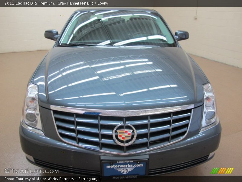 Gray Flannel Metallic / Ebony 2011 Cadillac DTS Premium