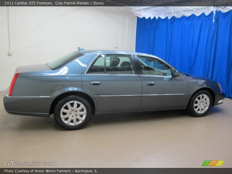 Gray Flannel Metallic / Ebony 2011 Cadillac DTS Premium