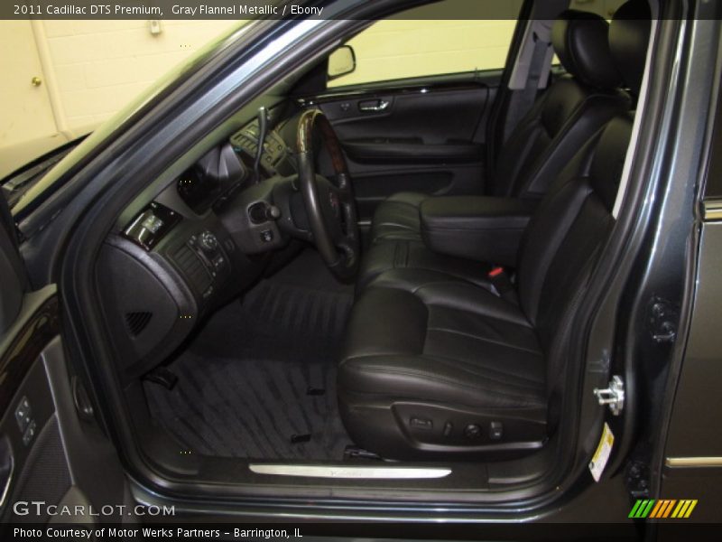 Gray Flannel Metallic / Ebony 2011 Cadillac DTS Premium