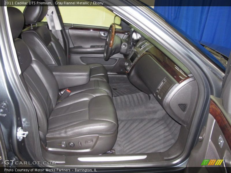 Gray Flannel Metallic / Ebony 2011 Cadillac DTS Premium