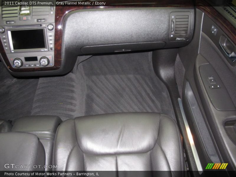 Gray Flannel Metallic / Ebony 2011 Cadillac DTS Premium