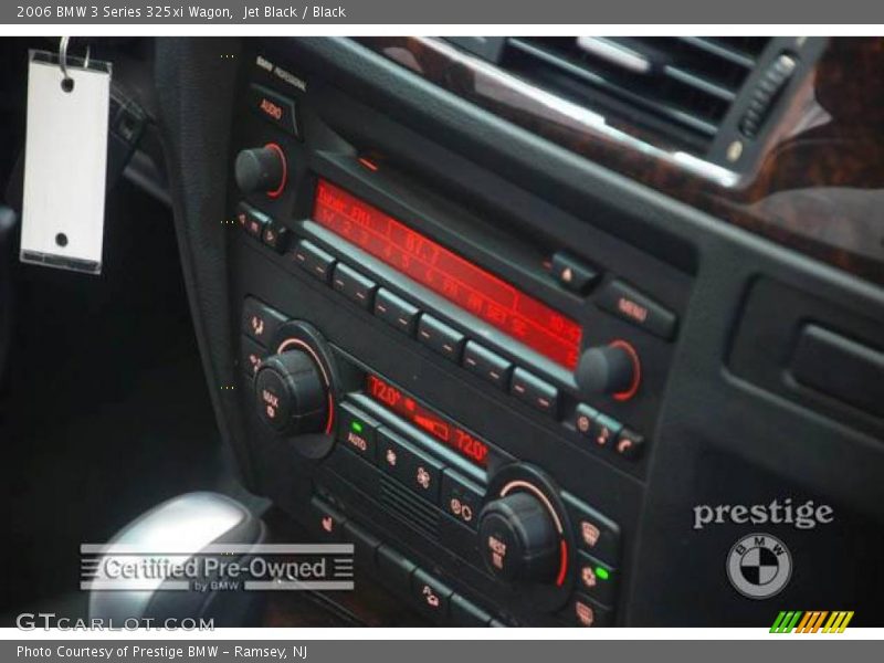 Jet Black / Black 2006 BMW 3 Series 325xi Wagon