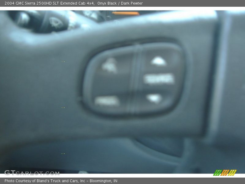 Onyx Black / Dark Pewter 2004 GMC Sierra 2500HD SLT Extended Cab 4x4
