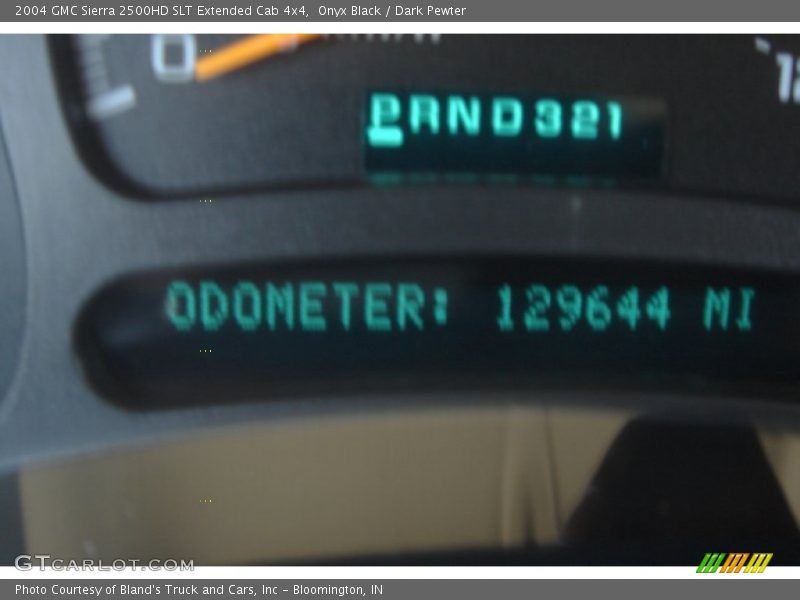 Onyx Black / Dark Pewter 2004 GMC Sierra 2500HD SLT Extended Cab 4x4