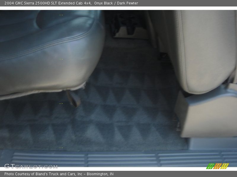 Onyx Black / Dark Pewter 2004 GMC Sierra 2500HD SLT Extended Cab 4x4