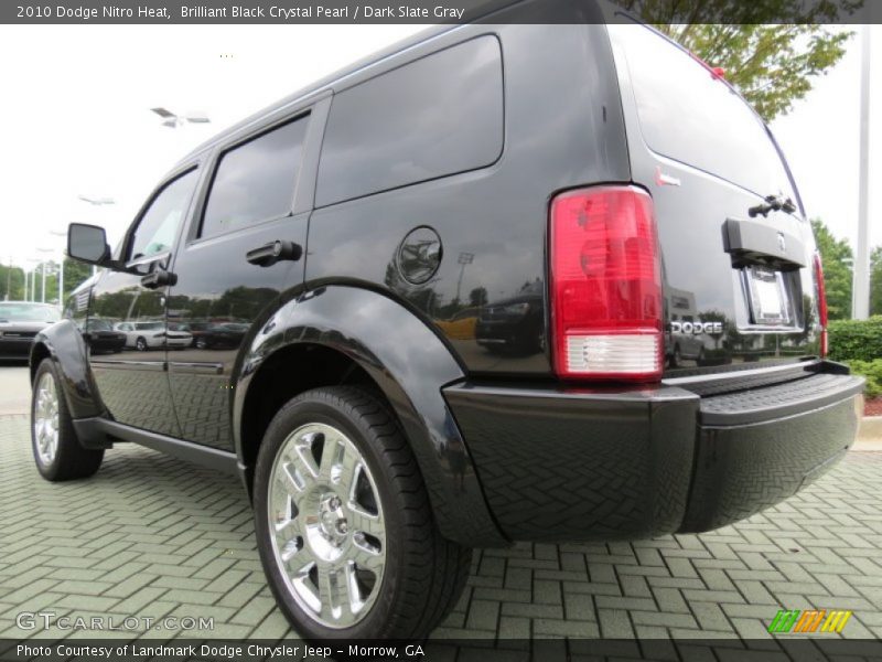 Brilliant Black Crystal Pearl / Dark Slate Gray 2010 Dodge Nitro Heat