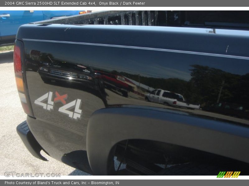 Onyx Black / Dark Pewter 2004 GMC Sierra 2500HD SLT Extended Cab 4x4