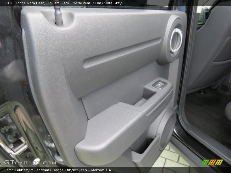 Brilliant Black Crystal Pearl / Dark Slate Gray 2010 Dodge Nitro Heat