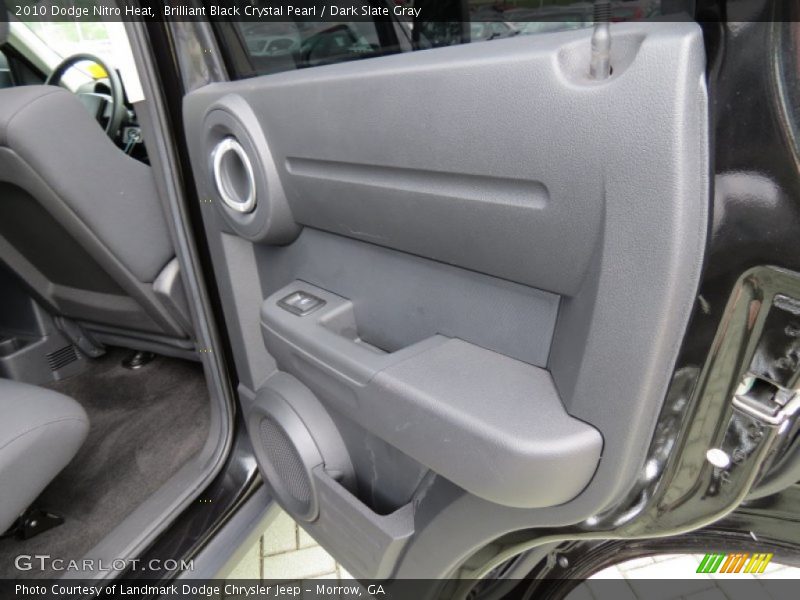 Brilliant Black Crystal Pearl / Dark Slate Gray 2010 Dodge Nitro Heat