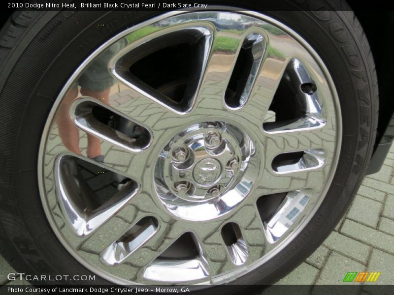 Brilliant Black Crystal Pearl / Dark Slate Gray 2010 Dodge Nitro Heat