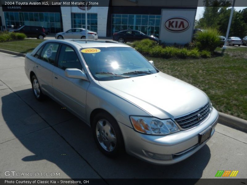 Lunar Mist Metallic / Stone 2004 Toyota Avalon XLS