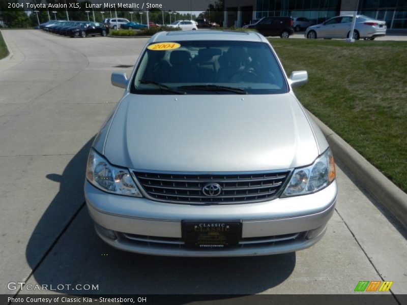Lunar Mist Metallic / Stone 2004 Toyota Avalon XLS