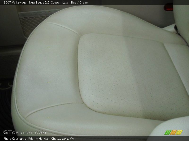Laser Blue / Cream 2007 Volkswagen New Beetle 2.5 Coupe