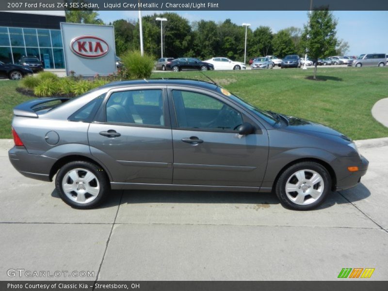 Liquid Grey Metallic / Charcoal/Light Flint 2007 Ford Focus ZX4 SES Sedan