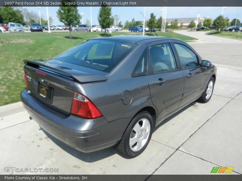 Liquid Grey Metallic / Charcoal/Light Flint 2007 Ford Focus ZX4 SES Sedan