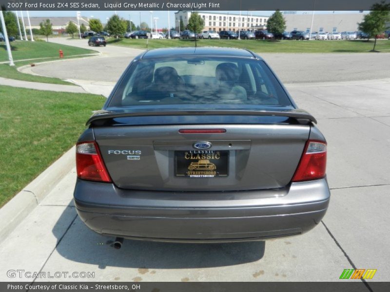 Liquid Grey Metallic / Charcoal/Light Flint 2007 Ford Focus ZX4 SES Sedan