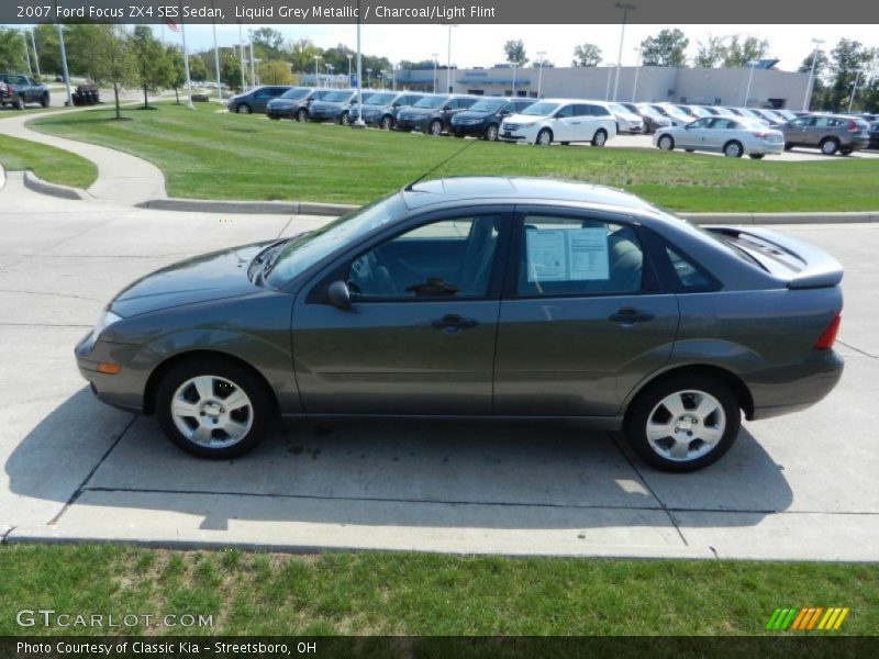 Liquid Grey Metallic / Charcoal/Light Flint 2007 Ford Focus ZX4 SES Sedan
