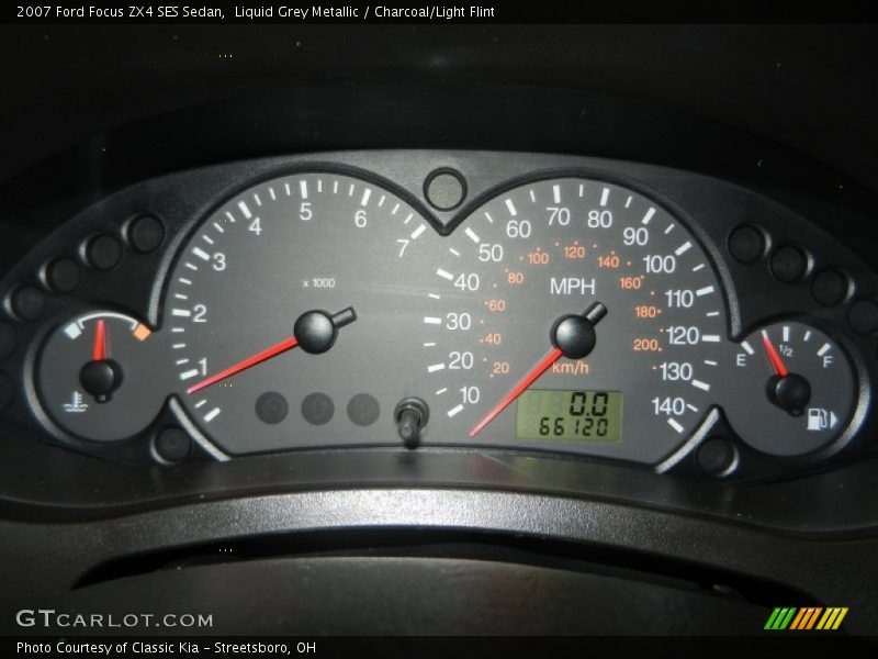 Liquid Grey Metallic / Charcoal/Light Flint 2007 Ford Focus ZX4 SES Sedan