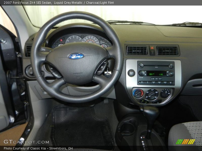 Liquid Grey Metallic / Charcoal/Light Flint 2007 Ford Focus ZX4 SES Sedan