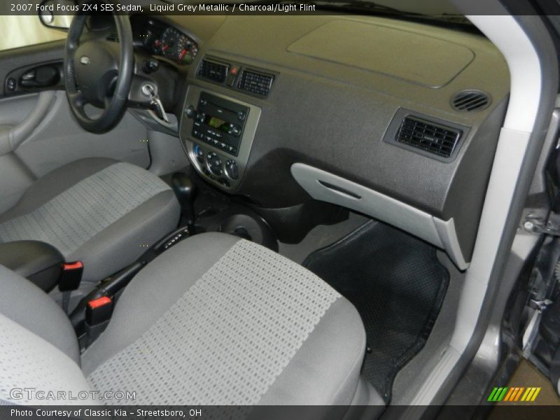 Liquid Grey Metallic / Charcoal/Light Flint 2007 Ford Focus ZX4 SES Sedan