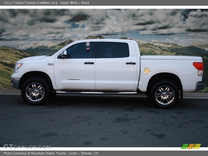 Super White / Black 2011 Toyota Tundra CrewMax 4x4