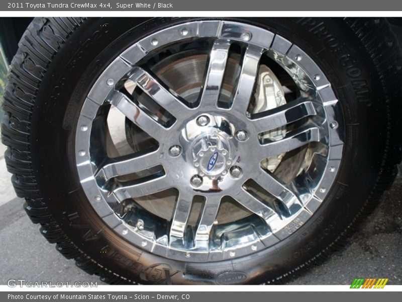 Super White / Black 2011 Toyota Tundra CrewMax 4x4