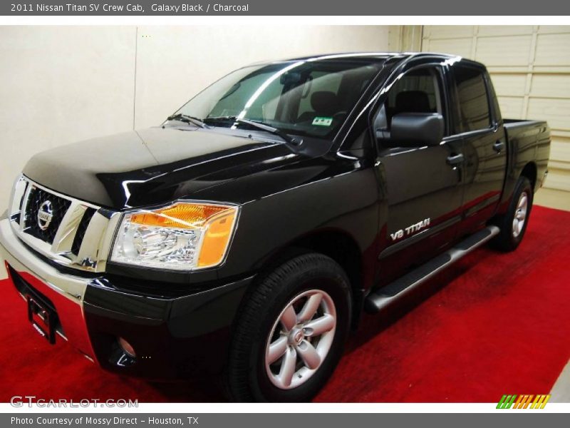 Galaxy Black / Charcoal 2011 Nissan Titan SV Crew Cab