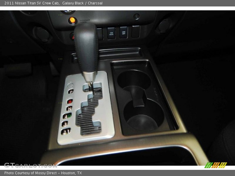 Galaxy Black / Charcoal 2011 Nissan Titan SV Crew Cab