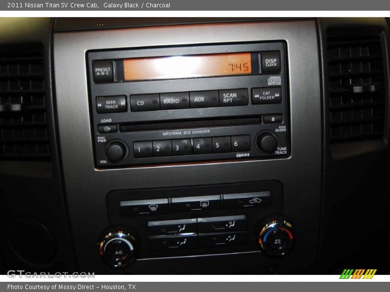 Galaxy Black / Charcoal 2011 Nissan Titan SV Crew Cab