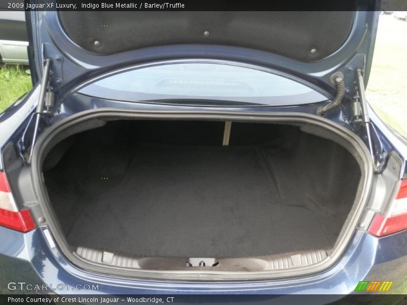 Indigo Blue Metallic / Barley/Truffle 2009 Jaguar XF Luxury