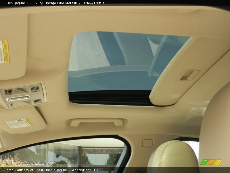 Indigo Blue Metallic / Barley/Truffle 2009 Jaguar XF Luxury