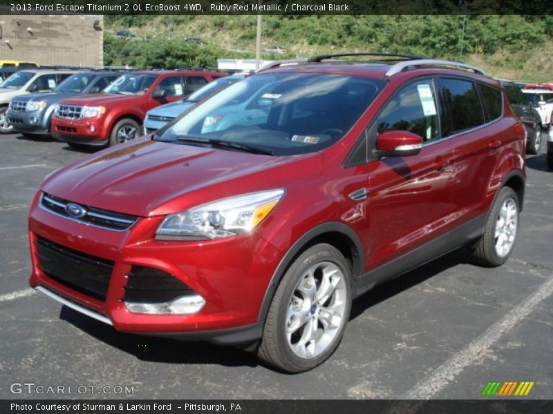 Front 3/4 View of 2013 Escape Titanium 2.0L EcoBoost 4WD