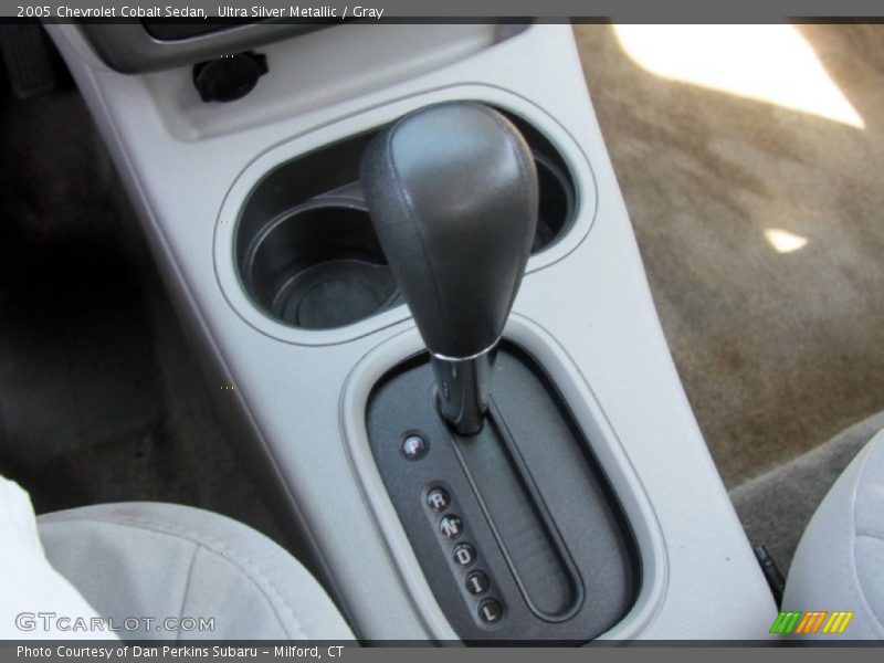Ultra Silver Metallic / Gray 2005 Chevrolet Cobalt Sedan
