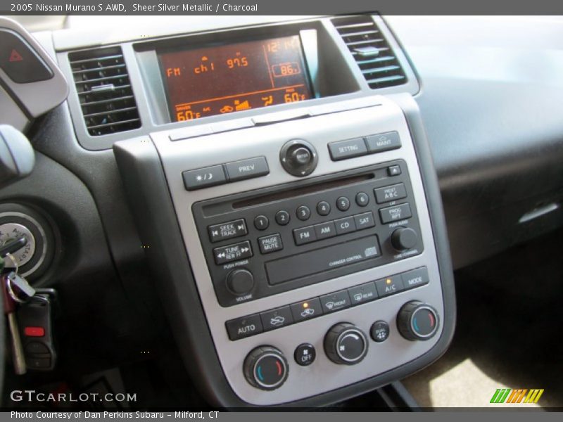 Sheer Silver Metallic / Charcoal 2005 Nissan Murano S AWD
