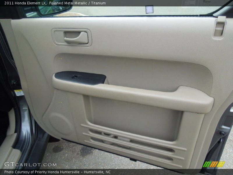Polished Metal Metallic / Titanium 2011 Honda Element LX