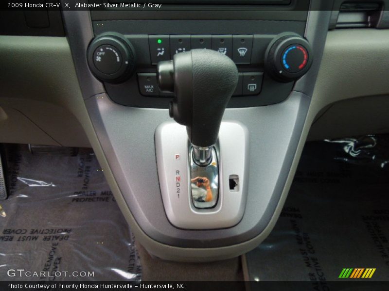 Alabaster Silver Metallic / Gray 2009 Honda CR-V LX