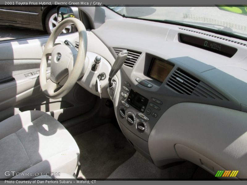 Electric Green Mica / Gray 2001 Toyota Prius Hybrid