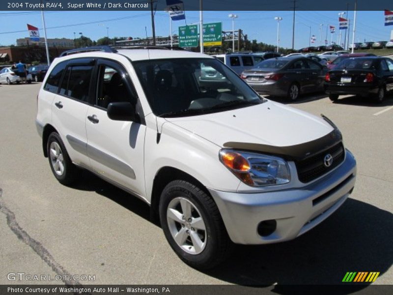 Super White / Dark Charcoal 2004 Toyota RAV4