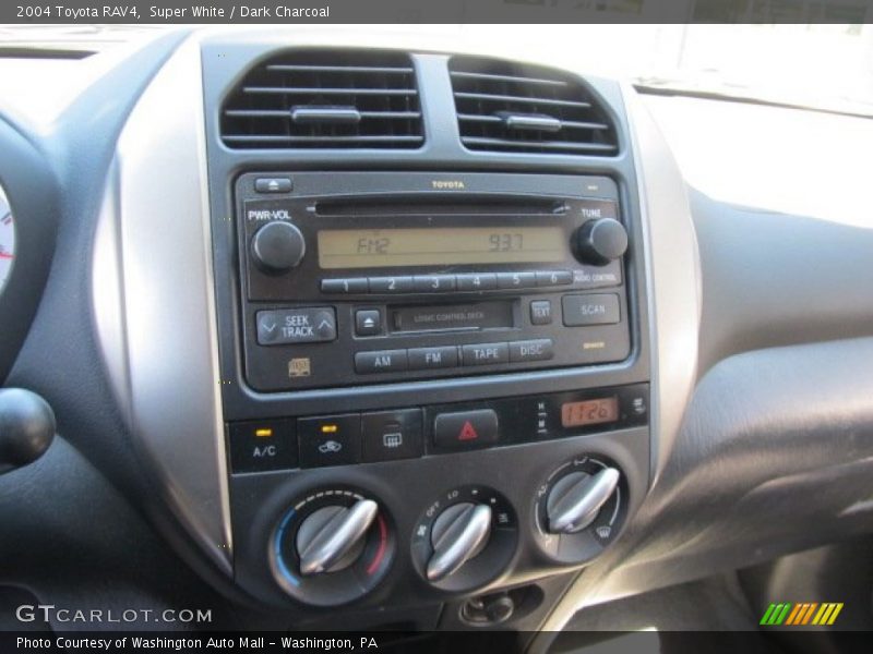 Super White / Dark Charcoal 2004 Toyota RAV4