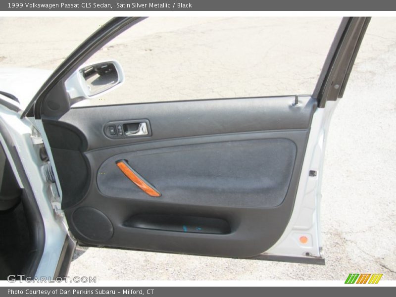 Satin Silver Metallic / Black 1999 Volkswagen Passat GLS Sedan