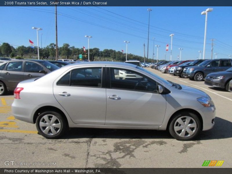 Silver Streak Mica / Dark Charcoal 2008 Toyota Yaris Sedan