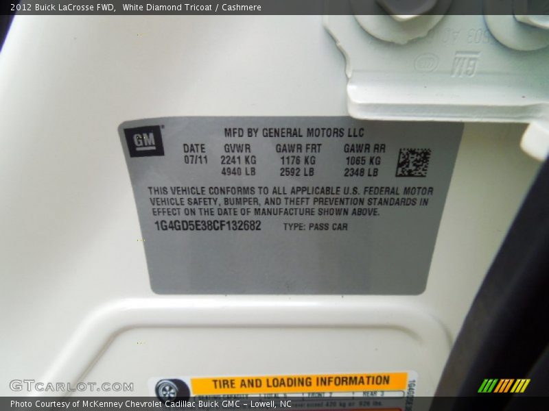 White Diamond Tricoat / Cashmere 2012 Buick LaCrosse FWD