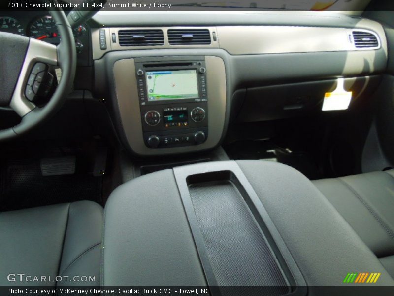 Summit White / Ebony 2013 Chevrolet Suburban LT 4x4