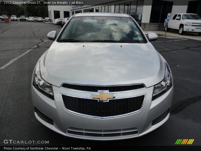 Silver Ice Metallic / Jet Black 2012 Chevrolet Cruze LT