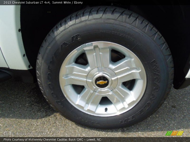 Summit White / Ebony 2013 Chevrolet Suburban LT 4x4