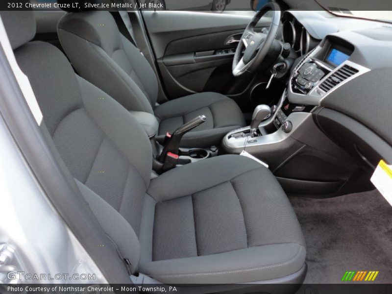 Silver Ice Metallic / Jet Black 2012 Chevrolet Cruze LT