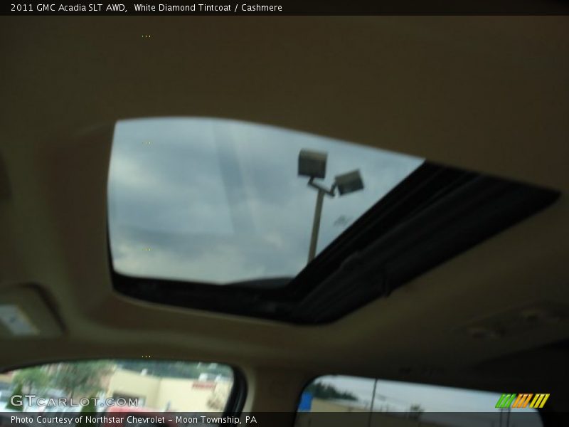 White Diamond Tintcoat / Cashmere 2011 GMC Acadia SLT AWD