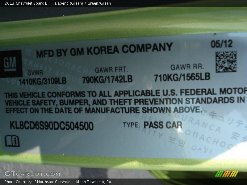 Jalapeno (Green) / Green/Green 2013 Chevrolet Spark LT