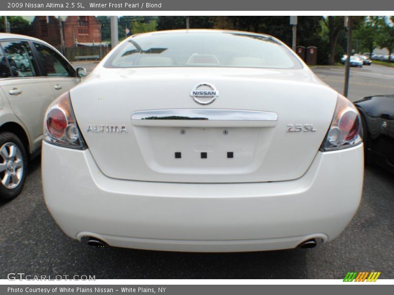 Winter Frost Pearl / Blond 2009 Nissan Altima 2.5 SL